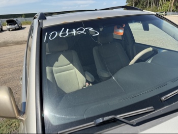2002 toyota highlander with 215929 miles for sale near elk-river, minnesota 106423_09_front_windshield.jpg