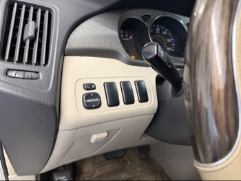 2002 toyota highlander with 215929 miles for sale near elk-river, minnesota 106423_37_left_of_steering_wheel.jpg