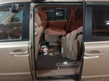 2008 kia sedona ex-lwb with 203148 miles for sale near elk-river, minnesota 106425_24_drv_rear_seat.jpg
