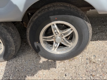 2013 cruiser-rv unknown - for sale near elk-river, minnesota 106430_13_rear_drv_wheel.jpg