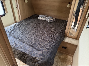 2013 cruiser-rv unknown - for sale near elk-river, minnesota 106430_22_driver_seat.jpg