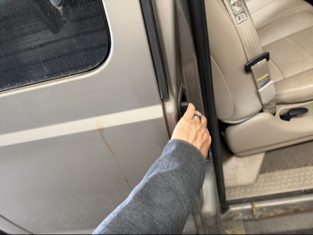 2002 ford f-250-sd with 205001 miles for sale near elk-river, minnesota 106433_30_pass_rear_door_panel.jpg