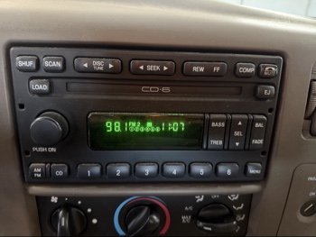 2002 ford f-250-sd with 205001 miles for sale near elk-river, minnesota 106433_39_radio_closeup.jpg