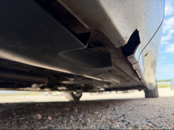 2006 dodge charger base with 164904 miles for sale near elk-river, minnesota 106434_17_undercar_drv_side.jpg