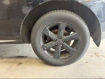 2009 nissan murano s-awd with 178430 miles for sale near elk-river, minnesota 106440_13_rear_drv_wheel.jpg