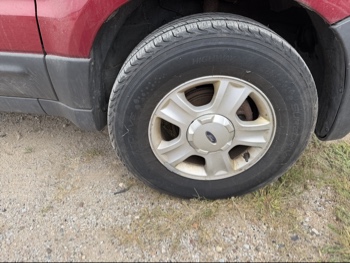 2004 ford escape xlt-2wd with 178342 miles for sale near elk-river, minnesota 106441_15_front_pass_wheel.jpg