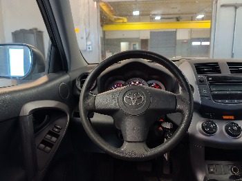2006 toyota rav4 sport-v6-4wd with 294419 miles for sale near elk-river, minnesota 106443_33_dash_from_driver.jpg