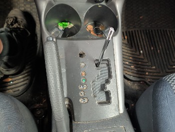 2006 toyota rav4 sport-v6-4wd with 294419 miles for sale near elk-river, minnesota 106443_41_shifter.jpg