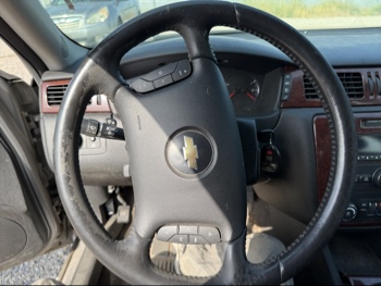 2006 chevrolet impala with 107595 miles for sale near elk-river, minnesota 106444_36_steering_wheel.jpg