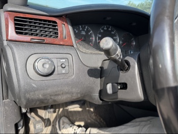2006 chevrolet impala with 107595 miles for sale near elk-river, minnesota 106444_37_left_of_steering_wheel.jpg