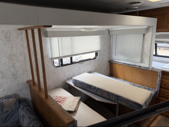 1998 jayco unknown - for sale near elk-river, minnesota 106445_23_driver_door_panel.jpg