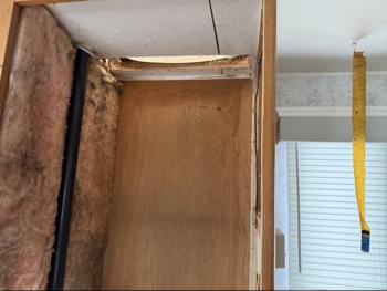 1998 jayco unknown - for sale near elk-river, minnesota 106445_37_left_of_steering_wheel.jpg