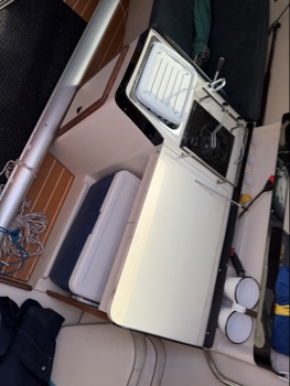 2000 catalina c250 for sale near elk-river, minnesota 106446_24_drv_rear_seat.jpg