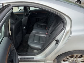 2008 volvo s80 t6 with 159537 miles for sale near elk-river, minnesota 106448_24_drv_rear_seat.jpg