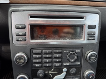2008 volvo s80 t6 with 159537 miles for sale near elk-river, minnesota 106448_39_radio_closeup.jpg