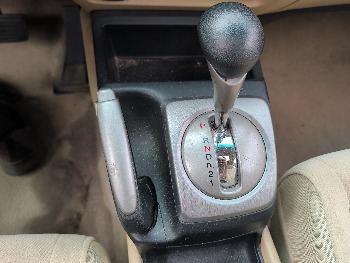 2008 honda civic ex-sedan-at with 245835 miles for sale near elk-river, minnesota 106450_41_shifter.jpg