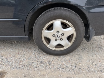 1998 honda accord ex-v6-sedan with 156885 miles for sale near elk-river, minnesota 106451_13_rear_drv_wheel.jpg