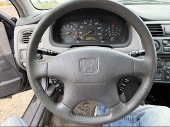 1998 honda accord ex-v6-sedan with 156885 miles for sale near elk-river, minnesota 106451_36_steering_wheel.jpg