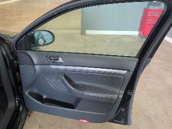 2006 volkswagen jetta with 106136 miles for sale near elk-river, minnesota 106452_32_passenger_door_panel.jpg
