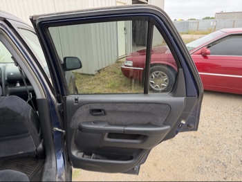 2005 honda cr-v ex-4wd-at with 222049 miles for sale near elk-river, minnesota 106453_30_pass_rear_door_panel.jpg