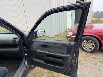 2005 honda cr-v ex-4wd-at with 222049 miles for sale near elk-river, minnesota 106453_32_passenger_door_panel.jpg
