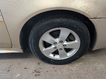 2007 pontiac grand-prix sedan with 184147 miles for sale near elk-river, minnesota 106461_15_front_pass_wheel.jpg