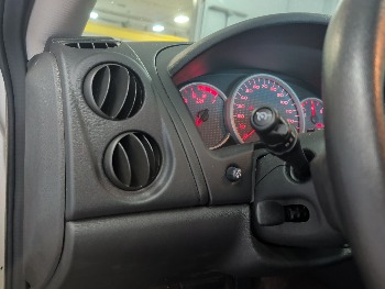 2007 pontiac grand-prix sedan with 184147 miles for sale near elk-river, minnesota 106461_37_left_of_steering_wheel.jpg