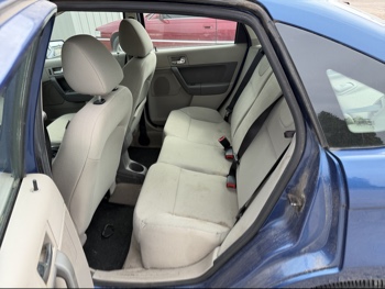 2008 ford focus ses-sedan with 139978 miles for sale near elk-river, minnesota 106466_24_drv_rear_seat.jpg