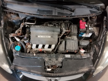 2008 honda fit sport-5-speed-at with 133721 miles for sale near elk-river, minnesota 106467_49_engine_bay.jpg