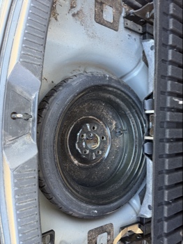 2012 mazda mazda5 sport with 102456 miles for sale near elk-river, minnesota 106470_27_spare_tire.jpg