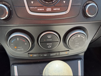 2012 mazda mazda5 sport with 102456 miles for sale near elk-river, minnesota 106470_40_climate_control.jpg