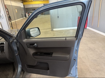 2011 ford escape limited-4wd with 142385 miles for sale near elk-river, minnesota 106472_32_passenger_door_panel.jpg