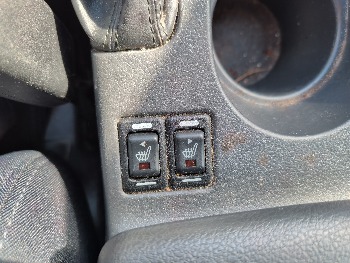 2008 subaru outback sport with 178675 miles for sale near elk-river, minnesota 106473_42_heated_seat_switches.jpg