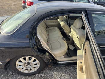 2002 lincoln continental base for sale near Elk River, Minnesota 106475_28_pass_rear_seat.jpg