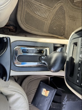 2002 lincoln continental base for sale near Elk River, Minnesota 106475_41_shifter.jpg