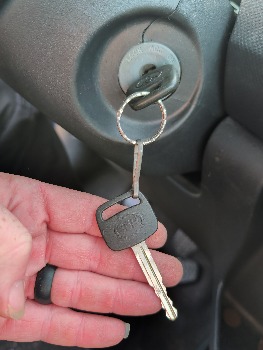 2008 toyota yaris liftback with 125476 miles for sale near elk-river, minnesota 106476_51_keys.jpg
