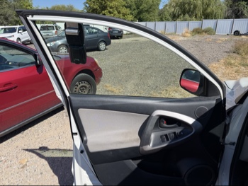 2007 toyota rav4 limited-v6-4wd with 234409 miles for sale near elk-river, minnesota 106478_23_driver_door_panel.jpg