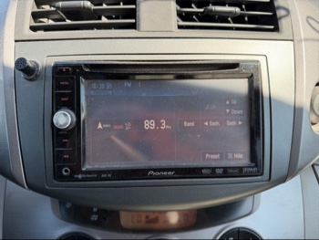 2007 toyota rav4 limited-v6-4wd with 234409 miles for sale near elk-river, minnesota 106478_39_radio_closeup.jpg