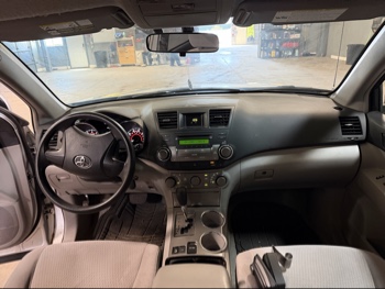 2008 toyota highlander base-4wd with 249077 miles for sale near elk-river, minnesota 106479_34_whole_dash.jpg