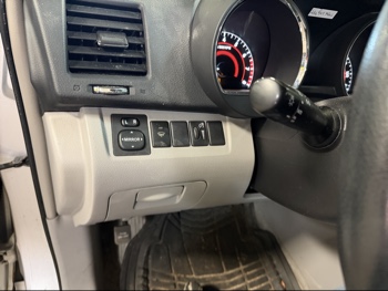 2008 toyota highlander base-4wd with 249077 miles for sale near elk-river, minnesota 106479_37_left_of_steering_wheel.jpg