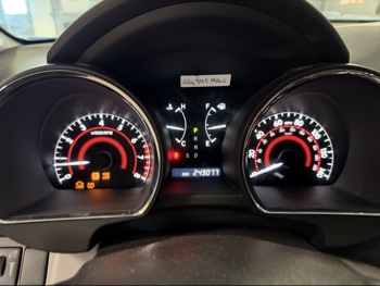 2008 toyota highlander base-4wd with 249077 miles for sale near elk-river, minnesota 106479_43_gauge_cluster.jpg
