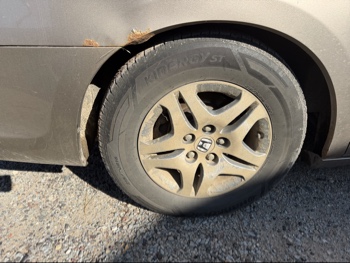 2006 honda odyssey ex-l with 261539 miles for sale near elk-river, minnesota 106484_14_rear_pass_wheel.jpg