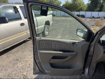 2006 honda odyssey ex-l with 261539 miles for sale near elk-river, minnesota 106484_23_driver_door_panel.jpg