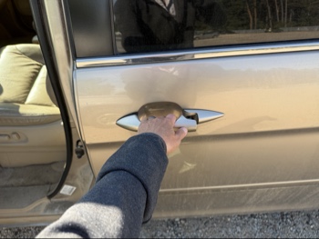 2006 honda odyssey ex-l with 261539 miles for sale near elk-river, minnesota 106484_25_drv_rear_door_panel.jpg