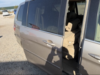 2006 honda odyssey ex-l with 261539 miles for sale near elk-river, minnesota 106484_30_pass_rear_door_panel.jpg