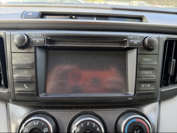 2014 toyota rav4 le-awd with 241220 miles for sale near elk-river, minnesota 106485_39_radio_closeup.jpg