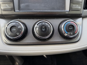2014 toyota rav4 le-awd with 241220 miles for sale near elk-river, minnesota 106485_40_climate_control.jpg
