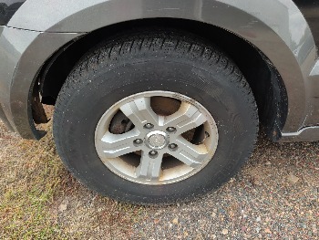 2006 kia sorento ex-4wd with 262272 miles for sale near elk-river, minnesota 106486_12_drv_front_wheel.jpg