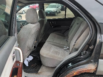 2006 kia sorento ex-4wd with 262272 miles for sale near elk-river, minnesota 106486_24_drv_rear_seat.jpg