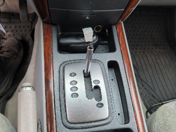 2006 kia sorento ex-4wd with 262272 miles for sale near elk-river, minnesota 106486_41_shifter.jpg
